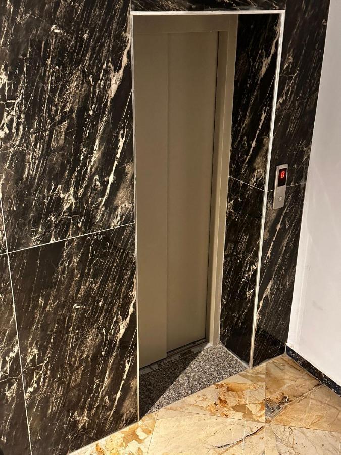 Апартаменты Teuta- Luxury Penthouse 200M2 Саранда Экстерьер фото